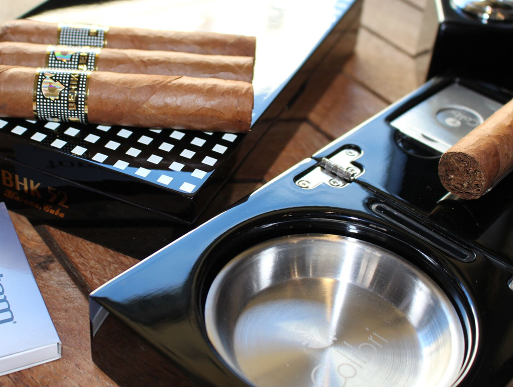 cigar3 Tomtom cigars & coffee in London